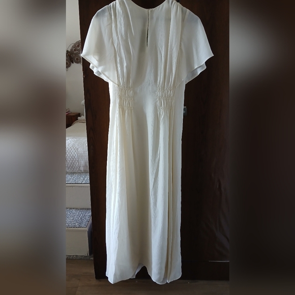 New H&M Cream Pleated Maxi Dress Flutter Sleeve Smocked Waist EcoVero Size S NWT - Picture 13 of 15